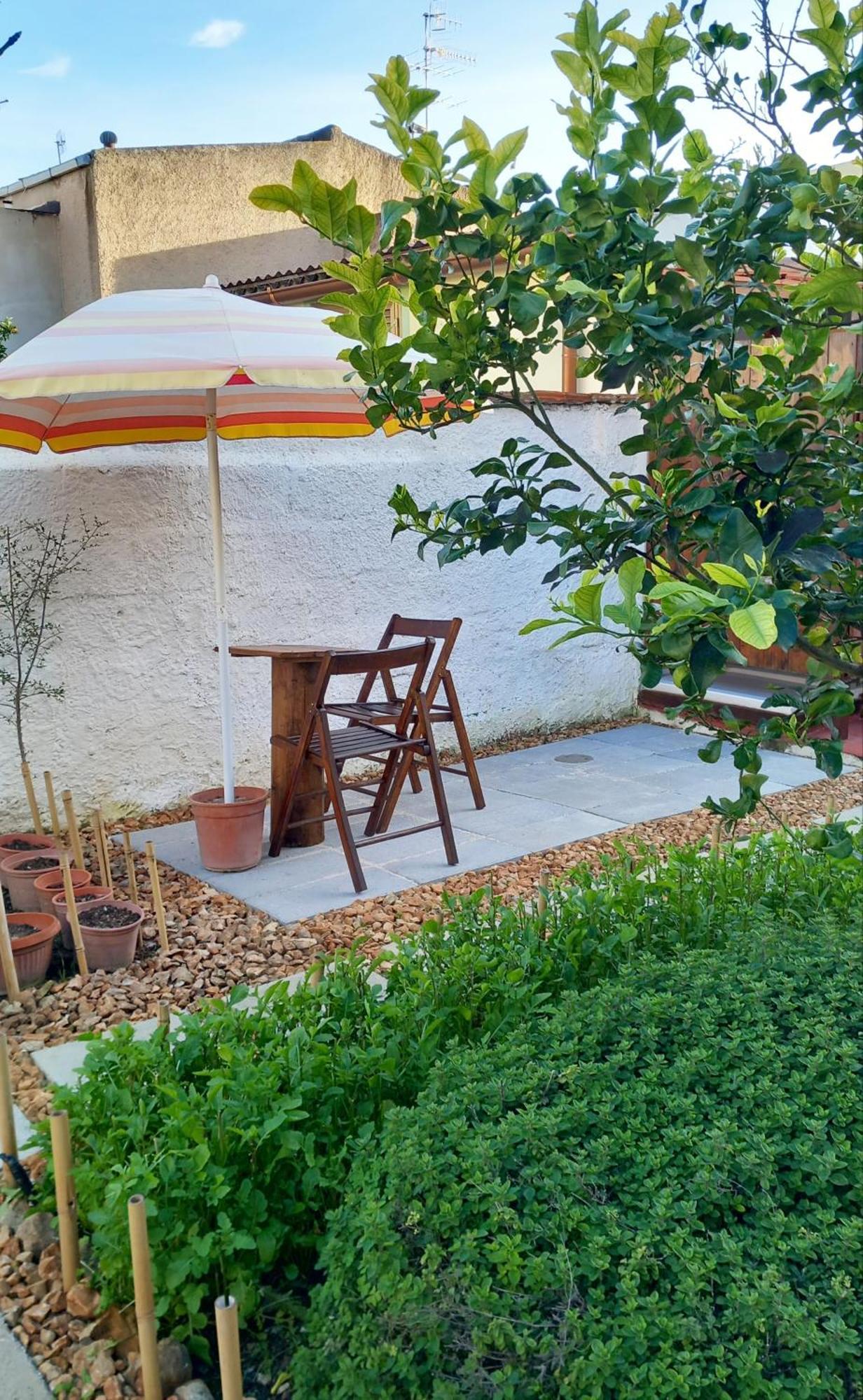 B&B Il Cortile Del Sole Olmedo Ngoại thất bức ảnh